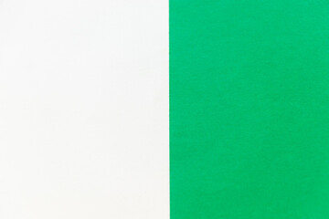 緑と白の左右二領域に分割された背景素材