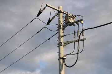 電柱電線　秋の夕方　