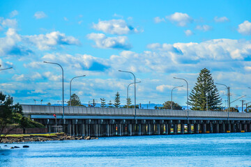  A serene coastal lagoon between Wollongong and Shellharbour, perfect for kayaking, fishing, birdwatching, and sunset walks — where nature, sky, and sea meet in harmony.