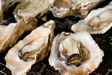 牡蠣炭火焼き