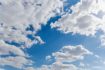 秋の空　昼の青空と雲42