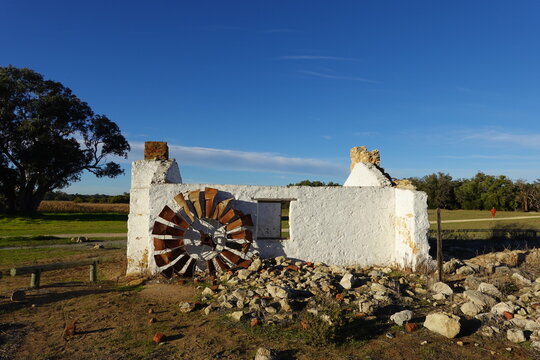 old farm building - Powered by Adobe