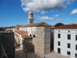 Krk&nbsp;ist die gr&ouml;&szlig;te und bedeutendste Stadt sowie Kurort und Hafen in der gleichnamigen Bucht an der Westk&uuml;ste der gleichnamigen Insel&nbsp;Krk
