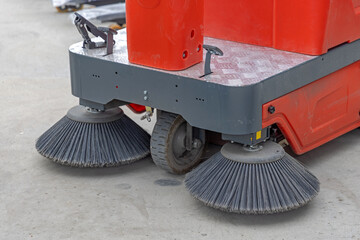 Ride on Vacuum Cleaner Floor Sweeper Machine With Rotating Brush