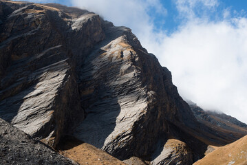 Obraz premium Colorful Autumn Forest and Rocky Mountains in the Alps