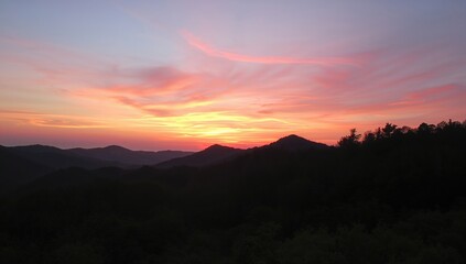 Obraz premium Stunning sunset over Seonyudo Island, showcasing vibrant colors in the evening sky, seasonal change