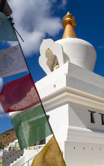 La stupa &agrave; Benalm&aacute;dena 