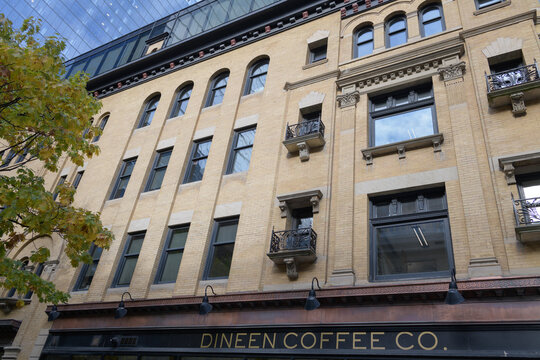 exterior of Dineen Building, designed by Frederick Henry Herbert, in Renaissance Revival, 1897, located at 140 Yonge St (Temperance St), Toronto