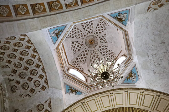 C&uacute;pula de la iglesia de "La natividad de Nuestra Se&ntilde;ora", vista interior. Atlixco, Puebla, M&eacute;xico. Siglos XVII-XVIII.