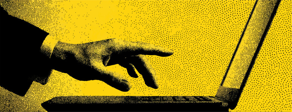 Uma m&atilde;o profissional digitando rapidamente em um laptop moderno contra um fundo amarelo vibrante, simbolizando trabalho digital e tecnologia.