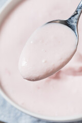 Healthy Cold Raspberry Greek Yogurt