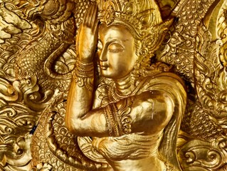 golden buddha statue in thailand