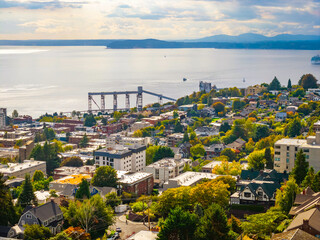 Obraz premium Scenic Aerial view of Seattle and Lake Union on summer sunny day