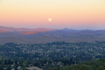 Harvest Super moon rises in the East Bay at San Ramon, California