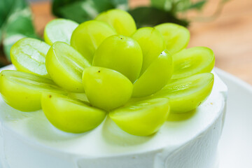 シャインマスカットのケーキ