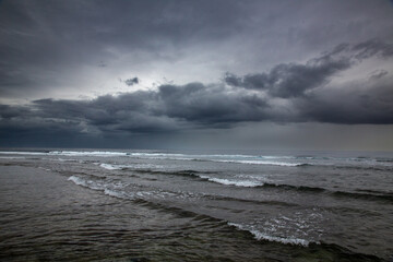 奄美大島の初冬の海の色。