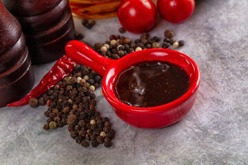 Black pepper sauce for meat