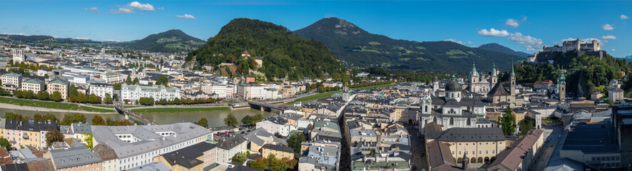Naklejka premium Salzburg - The panorama of old town