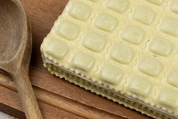 Plaque de ravioles fraîches du sud de la France