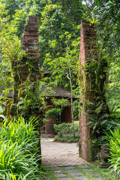 The Sang Nila Utama Garden in Fort Canning Park, Singapore