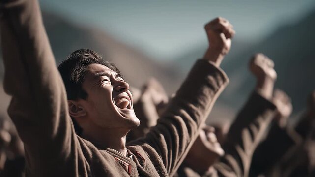 Plateau warriors shout to celebrate victory