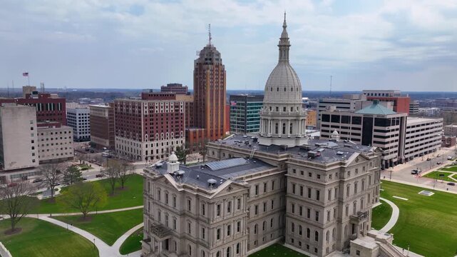 Michigan State Capitol is the legislative government of Michigan State, at 100 N Capitol Ave, Lansing, Michigan MI, USA. 