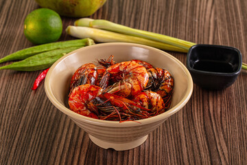 Roasted tiger prawns with garlic