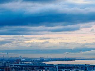 Obraz premium 早朝、神戸市東灘区の岡本の高台より芦屋大阪方面を撮影