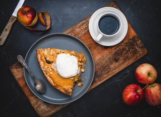 Apple tart