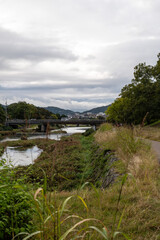 Fototapeta premium 風景, 自然, 水, 山, 空, 川, 雲, 森, 緑, 旅行, 木, 景色, 美しさ