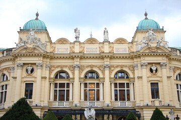 Beautiful Juliusz Slowacki Theatre in Krakow, Poland
Polish: From Krakow to the national art
