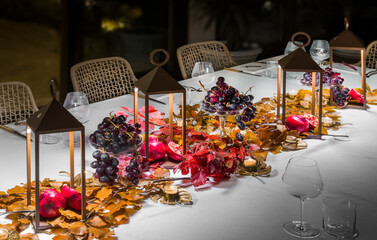 Tavola imbandita per Natale 