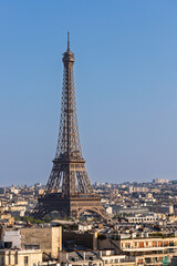 Naklejka premium Detalle Torre Eiffel de Paris, al atardecer. Arquitectura de la ciudad de la Luz.