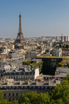 Vista panor&aacute;mica de Paris, Francia, con la Torre Eiffel como centro y punto m&aacute;s importante de la Ciudad. Tomada desde el Arco del Triunfo.