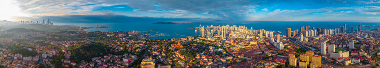 Obraz premium Urban Environment of Historical Districts in Qingdao, China