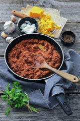 slow cooked spicy beef ragu, cincinnati chili