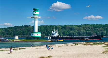 el Fjord with Friedrichsort Lighthouse and Falckenstein Beach - 2041