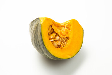 カットした南瓜　白バック