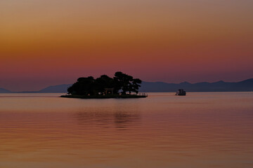 島根県松江市の宍道湖のマジックアワー