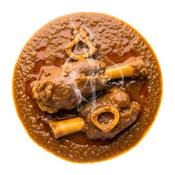 Hearty and flavorful Mutton Kunna, a Chiniot specialty slow-cooked in a clay pot for a creamy, rich gravy and melt-in-mouth meat. Known for its deep flavor and rustic presentation, it&rsquo;s a must-try tra
