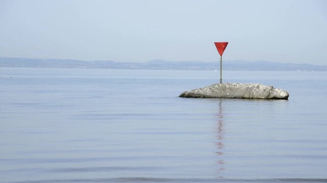 Steininsel, Seezeichen, Kajakfahrer, Bodensee, Nonnenhorn, Schwaben, Bayern, Deutschland