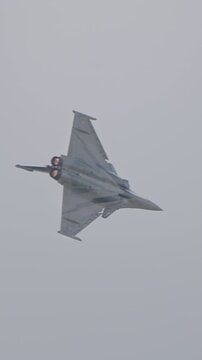 Dassault Rafale fighter jet preforming high speed maneuvers