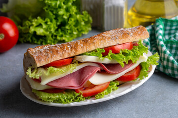 Cold sandwich with cheddar cheese and ham