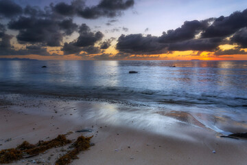 Fiji sea hideaway mid sunrise