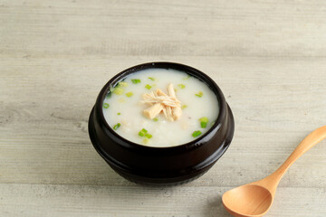 Ttukbaegi Dakjuk, Korean Rice Chicken Porridge
