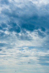 Obraz premium 秋の空に雲が広がる20