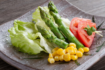 グリーンアスパラガスサラダ