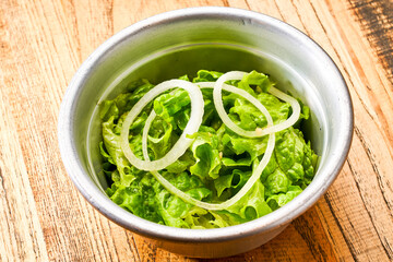 Lettuce and onion rings