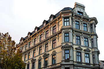 Beautiful historic apartment building in Hamburg near the famed Elbchaussee