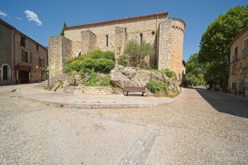 Saint-Guilhem-le-D&eacute;sert is located in the H&eacute;rault department in southern France. The village is classified as one of the "most beautiful villages" in France. 